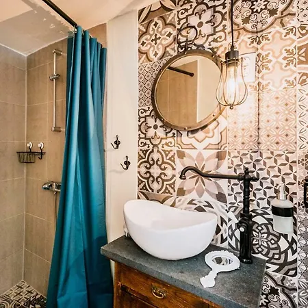 Apartman Livo Disno 12 *